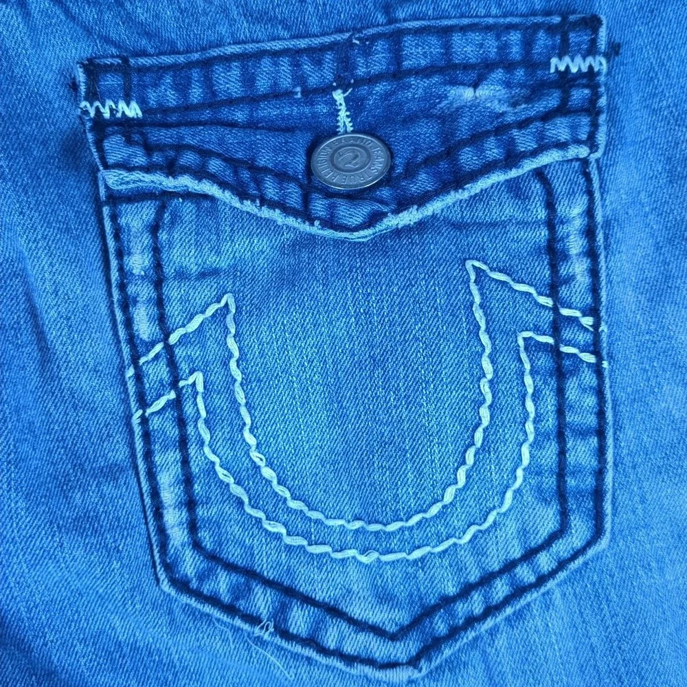 True Religion Ricky Jeans Mens 34x31 Blue Distressed Stone Wash Flap Pockets USA